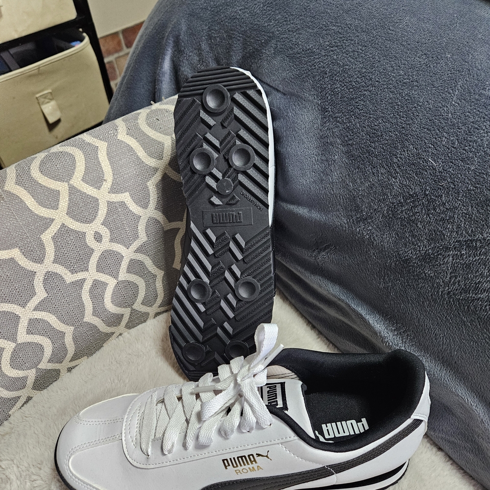 Brand New Puma Mens Shoes Dize 10